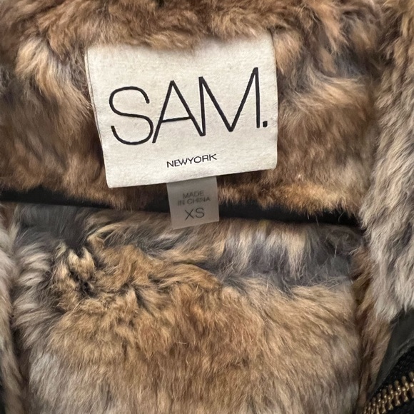 S.A.M coat w fur inside. Too small for me. Great condition - Picture 2 of 3